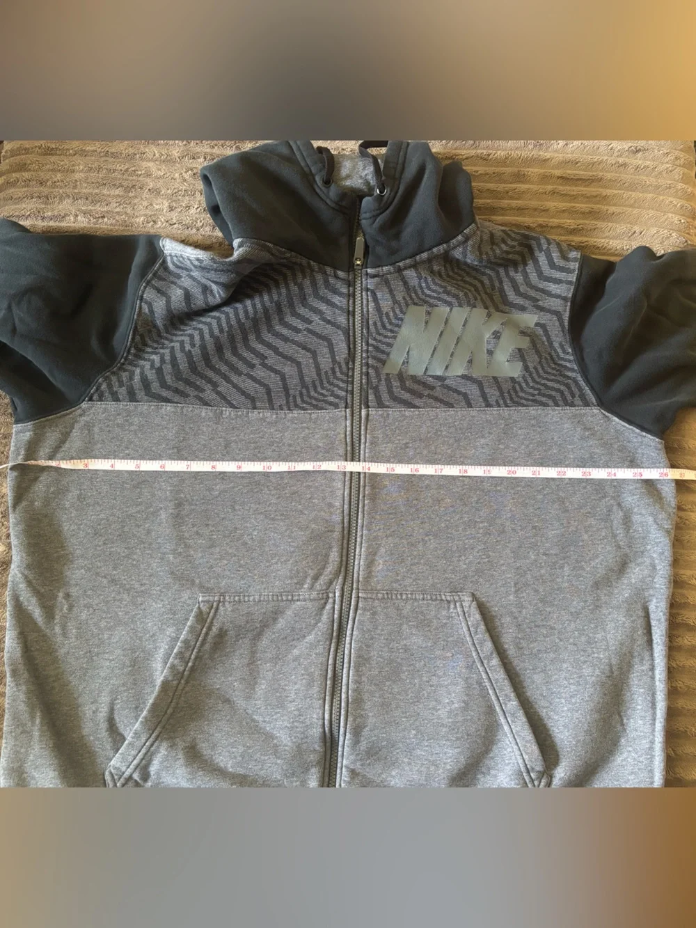 Nike NSW Full-Zip Zebra Chevron Graphic Hoodie